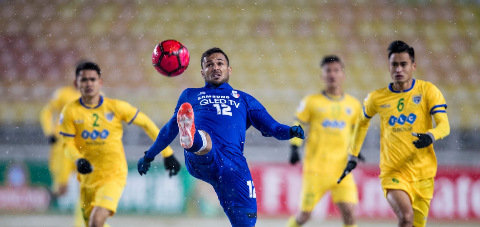 Soi kèo Suwon Bluewings - Shanghai Shenhua