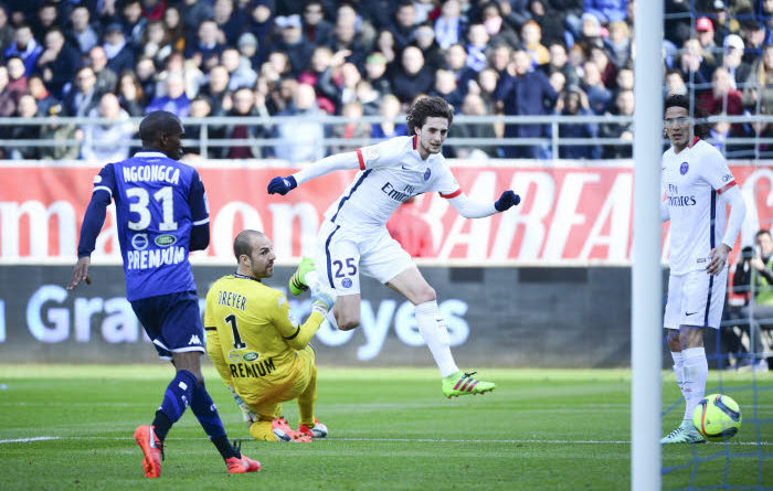 Soi kèo Troyes - PSG