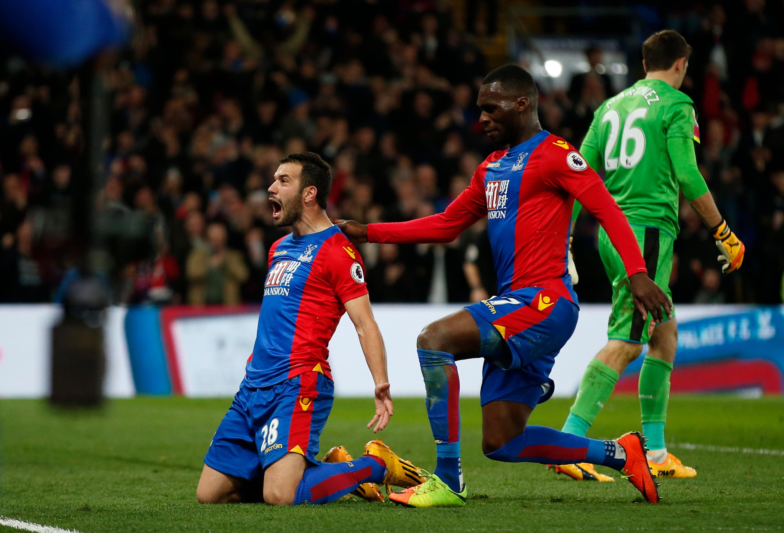 Soi kèo Huddersfield - Crystal Palace