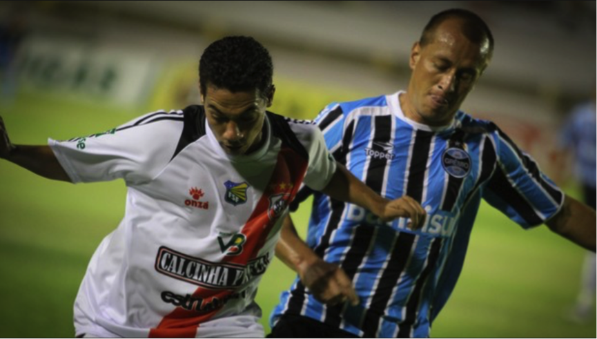 Soi kèo River Plate - Gremio