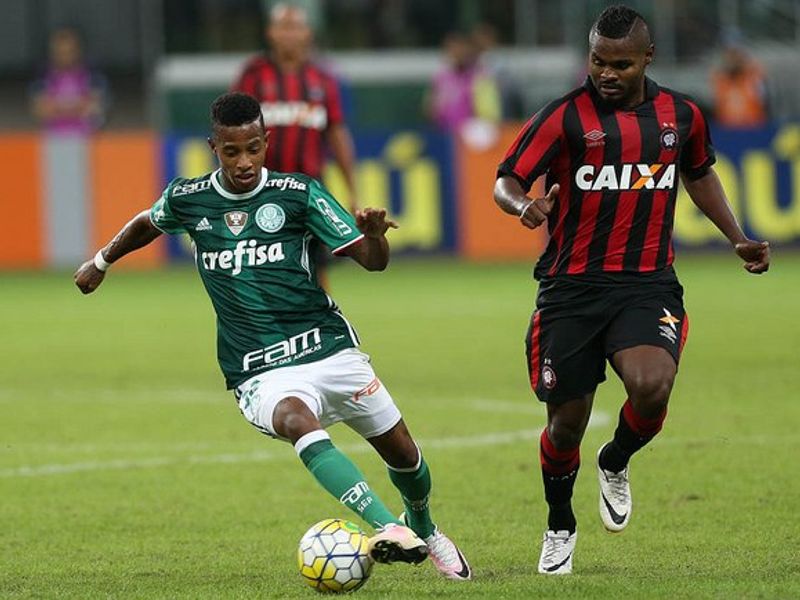 Soi kèo Fluminense - Atletico Paranaense