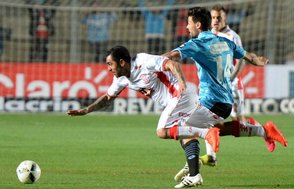 Soi kèo Huracan - Argentinos Juniors