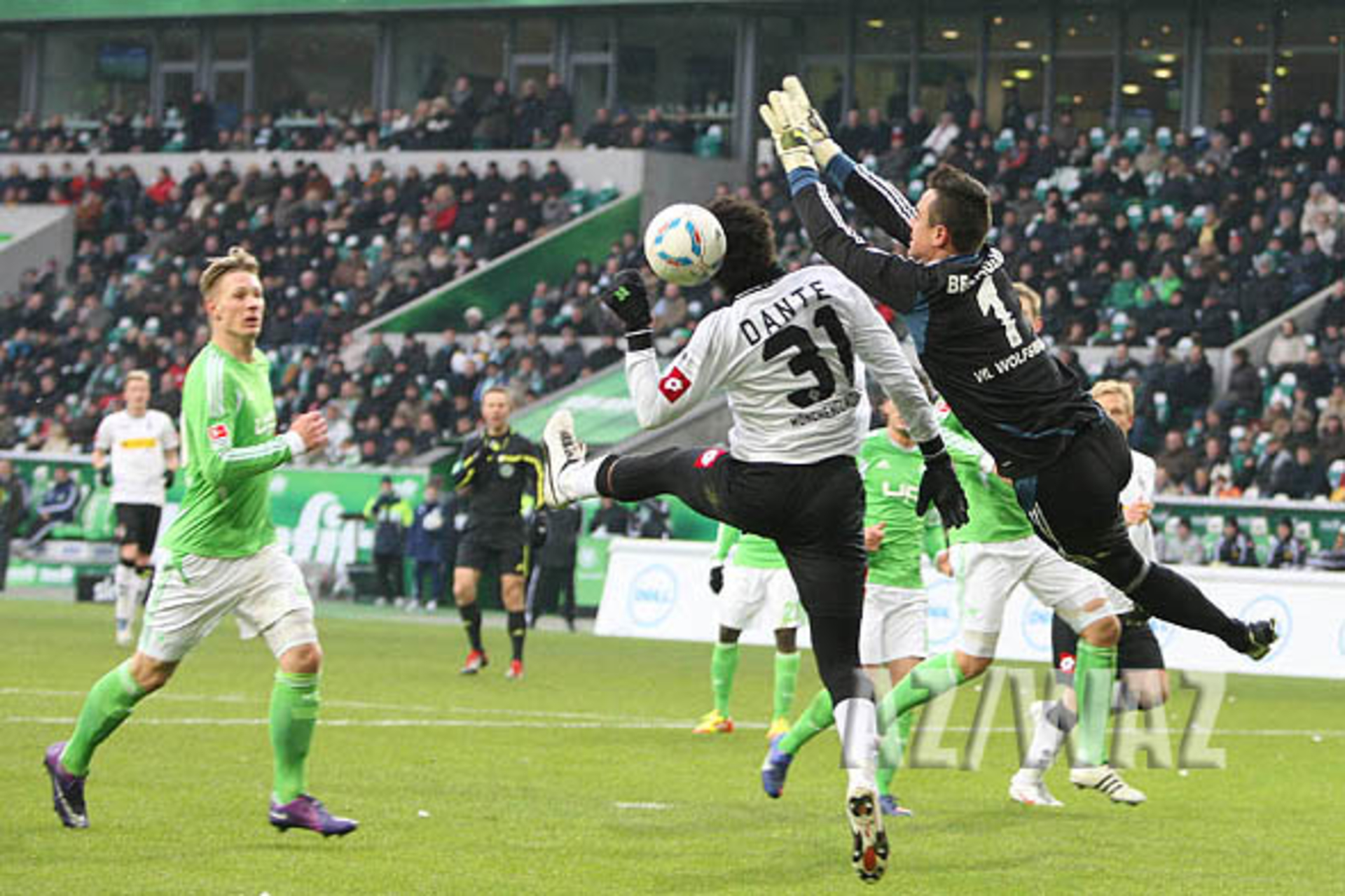 Soi kèo M'gladbach - Wolfsburg