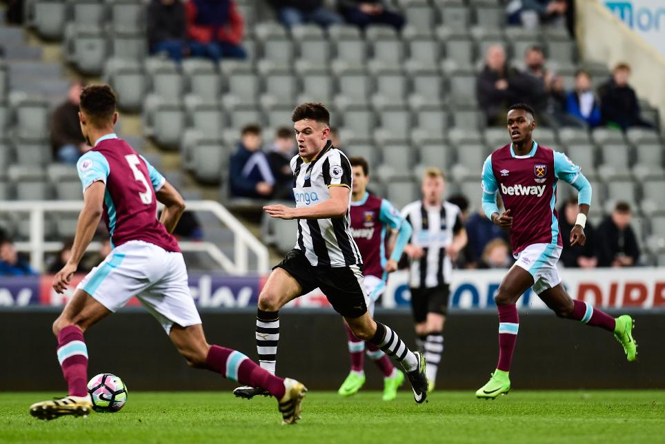 Soi kèo Burnley - Newcastle