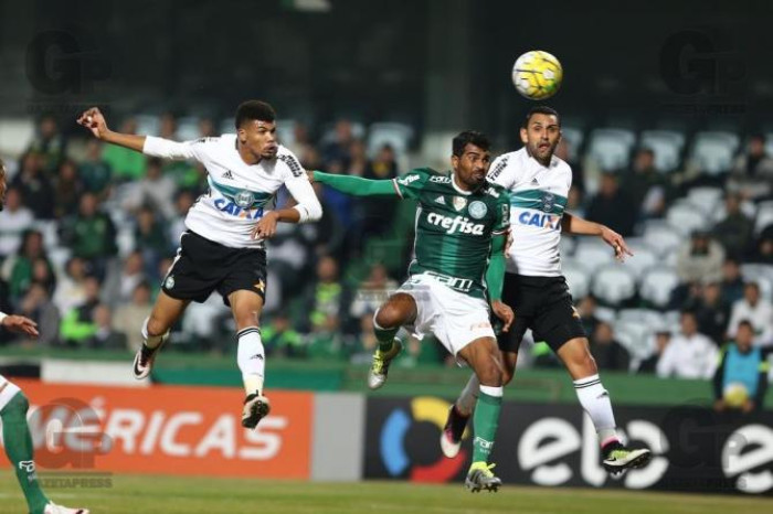 Soi kèo Coritiba - Ponte Preta, 4h00 ngày 13/11