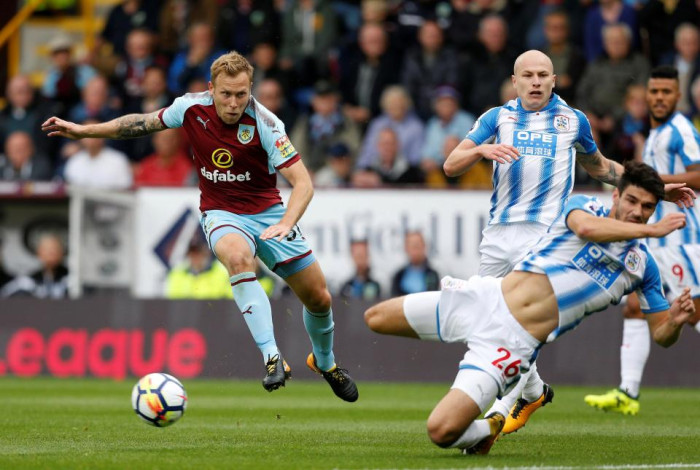 Soi kèo Burnley vs Brighton, 22h00 ngày 6/2 - Ngoại Hạng Anh