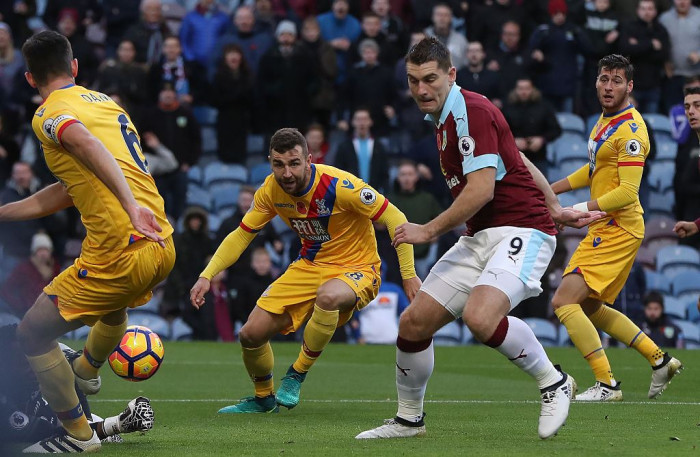 Soi kèo Crystal Palace – Burnley, 22h00 ngày 13/1