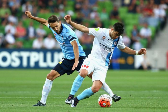 Soi kèo Adelaide - Melbourne City, 15h50 ngày 16/3