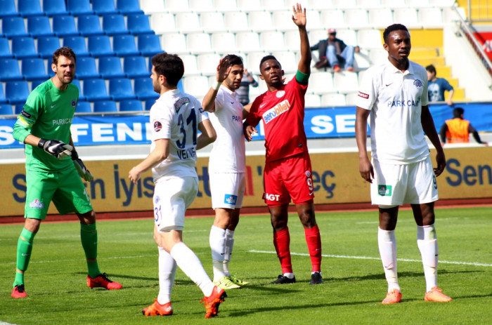 Soi kèo Kasimpasa - Antalyaspor, 00h00 ngày 17/3