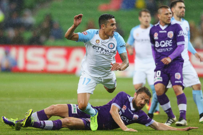 Soi kèo Perth Glory - Melbourne Victory, 15h00 ngày 25/3