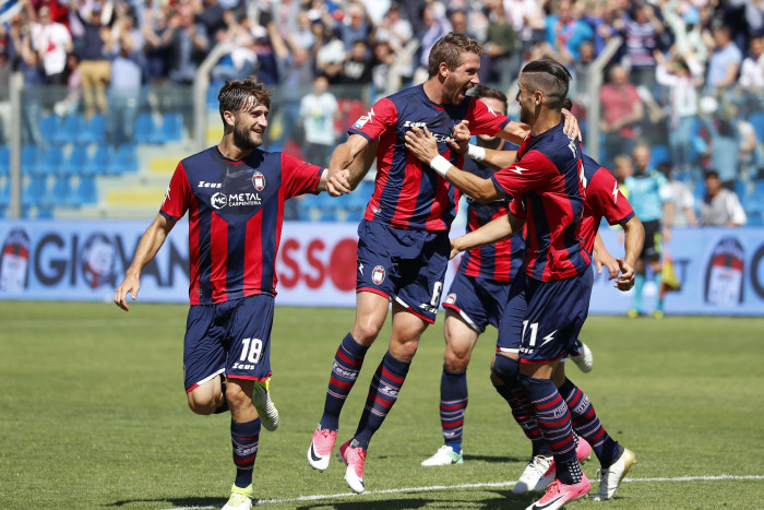 Soi kèo Udinese – Crotone, 20h00 ngày 22/4