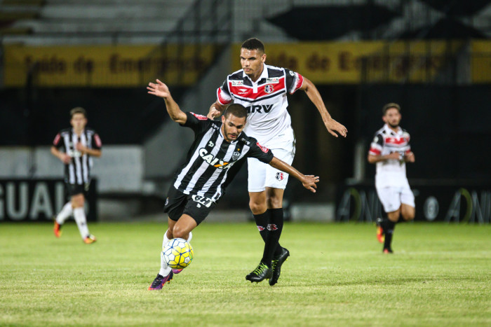 Soi kèo Recife - Atletico Mineiro, 5h30 ngày 31/5.