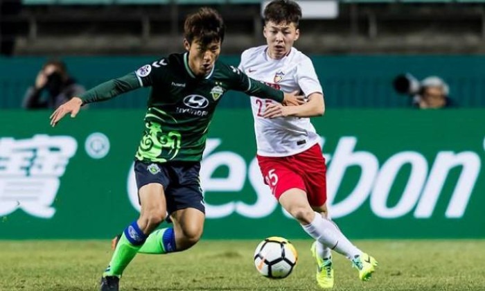 Soi kèo Jeonbuk Motors – Gangwon, 17h00 ngày 11/8