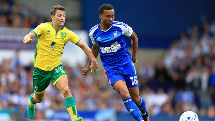 Soi kèo Ipswich – Norwich, 18h00 ngày 2/9