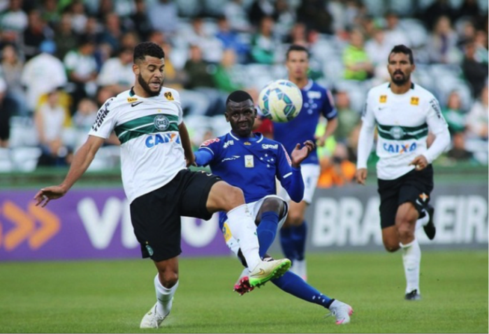 Soi kèo Vasco da Gama - Cruzeiro, 02h00 ngày 15/10 