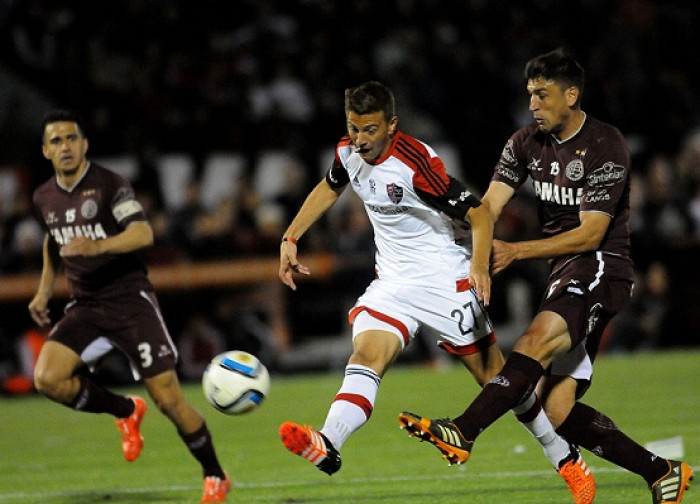 Soi kèo Newell's Old Boys - Argentinos Juniors, 05h00 ngày 30/10