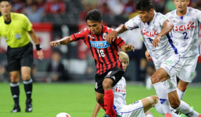 Soi kèo Shonan Bellmare - Consadole Sapporo, 14h00 ngày 20/10