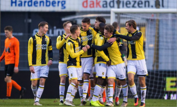 Chuyên gia soi kèo Kozakken Boys - Vitesse ngày 20/12: Vitesse thắng kèo HT