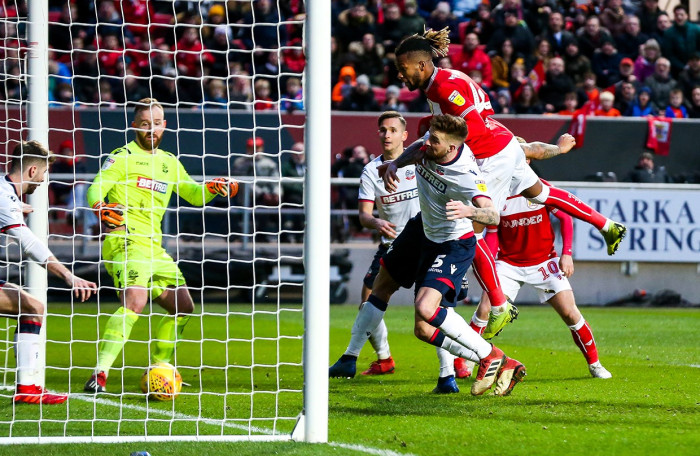 Soi kèo Bristol City – Bolton, 02h45 ngày 26/1