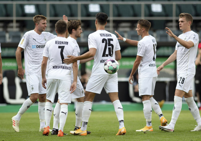 Soi kèo, dự đoán Gladbach vs Furth, 21h30 ngày 20/11 - Bundesliga