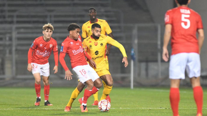 Soi kèo, dự đoán Nimes vs Rodez, 02h00 ngày 23/4 - Hạng hai Pháp