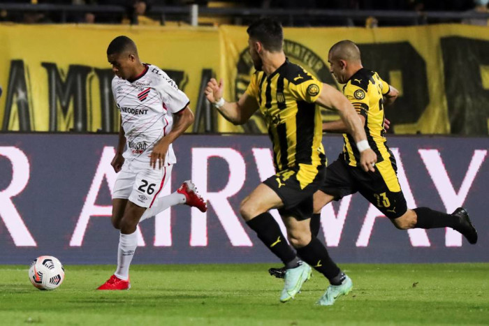 Soi kèo, dự đoán Paranaense vs Caracas, 05h00 ngày 27/5 - Copa Libertadores