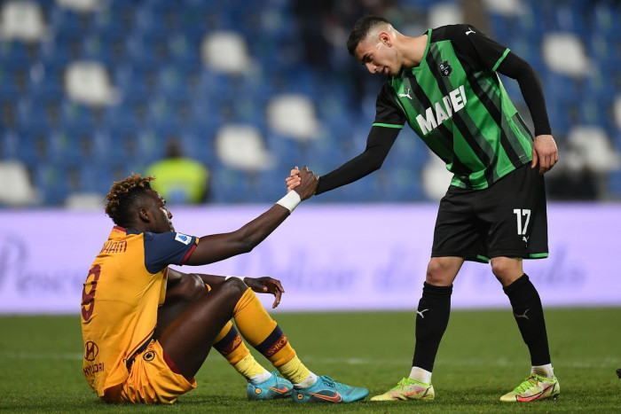 Soi kèo, dự đoán Sassuolo vs Roma, 00h00 ngày 4/12 - VĐQG Ý