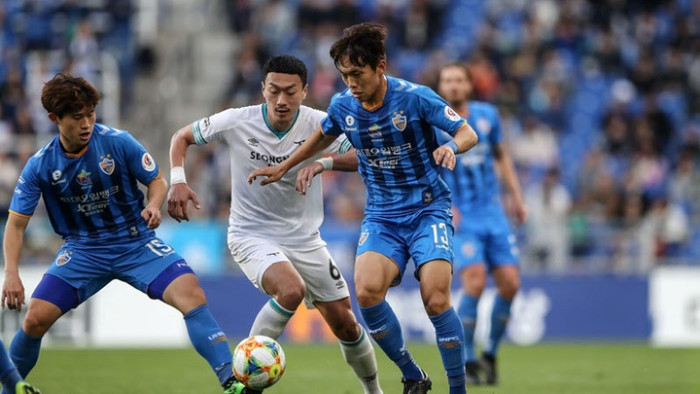 Soi kèo, dự đoán Suwon Bluewings vs Ulsan, 12h40 ngày 28/11 - K-League 1