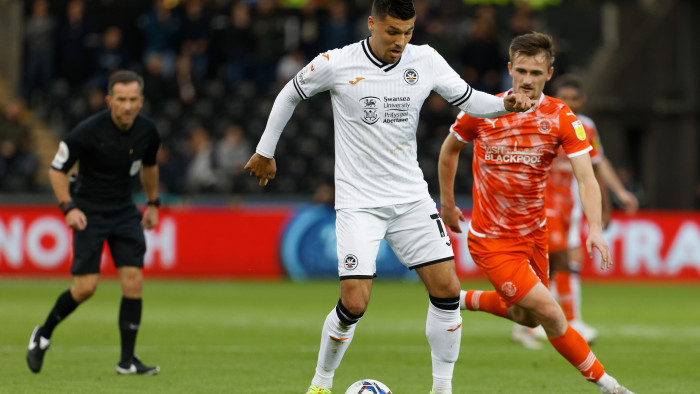 Soi kèo, dự đoán Swansea vs Blackpool, 02h45 ngày 16/2 - Hạng Nhất Anh