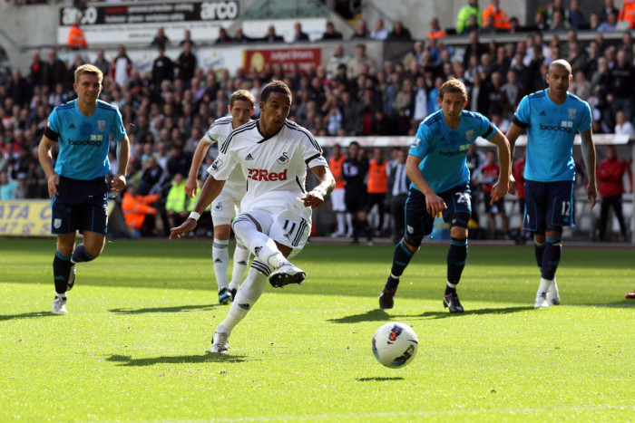 Soi kèo, dự đoán Swansea vs West Brom, 22h00 ngày 1/1 - Hạng Nhất Anh