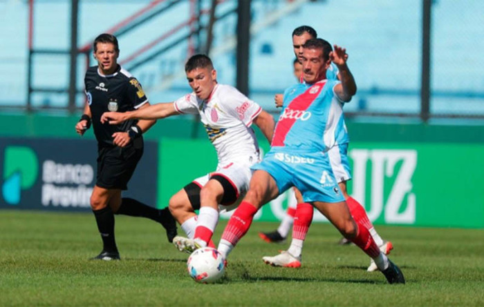 Soi kèo phạt góc Barracas vs Arsenal Sarandi, 04h00 ngày 5/9 - VĐQG Argentina