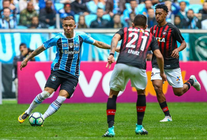 Soi kèo phạt góc Gremio vs Paranaense, 05h00 ngày 19/10 - VĐQG Brazil