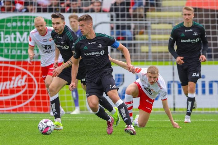 Soi kèo phạt góc Sarpsborg vs Rosenborg, 00h00 ngày 13/7 - VĐQG Na Uy